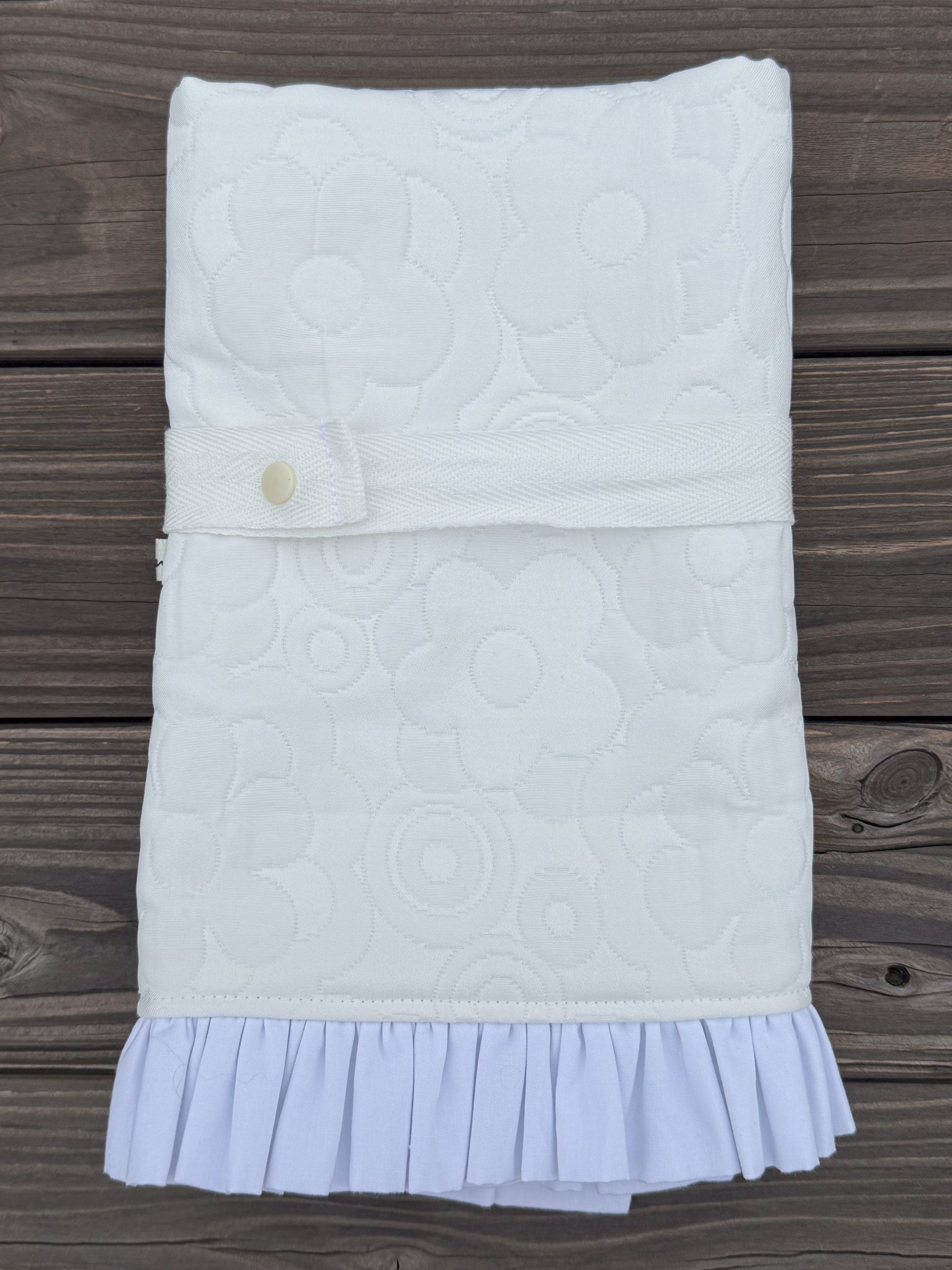 折り畳まれたカフェマット